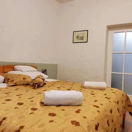 Protin Sokak * Сараево